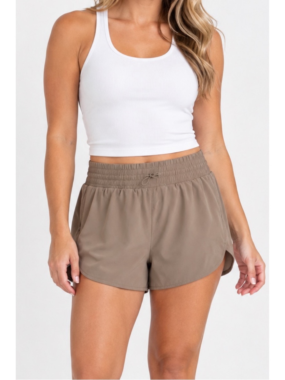 Women’s All in Motion flex woven high rise shorts